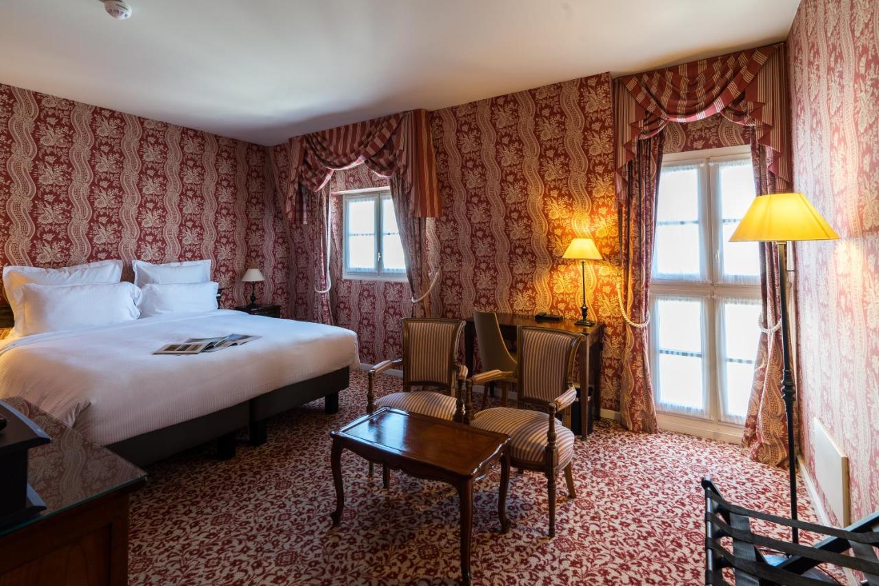 Aigle Noir Mgallery Hotel 4*